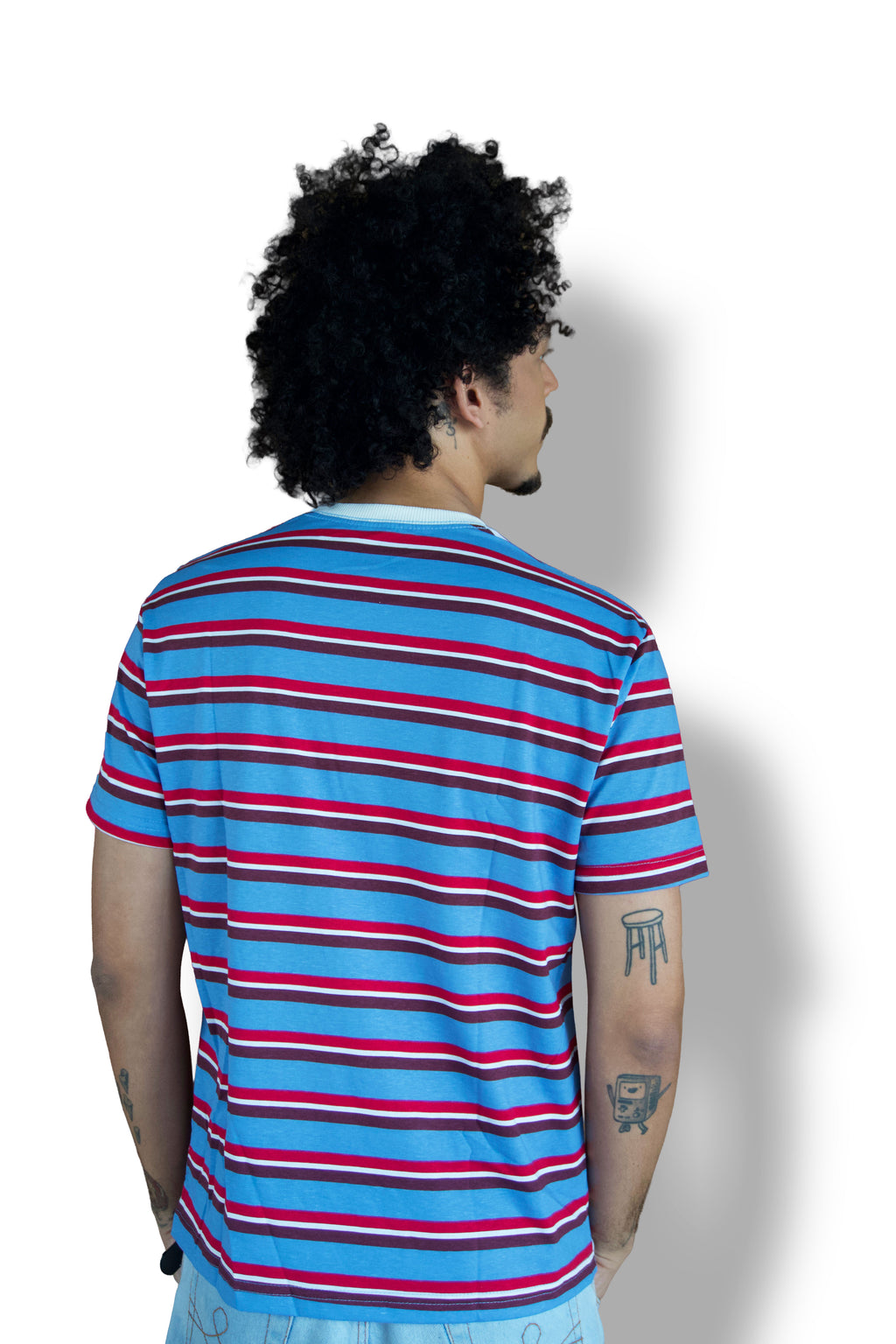 Camiseta Listrada Azul + Vermelho