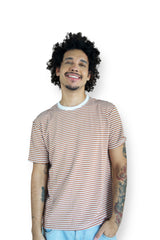 Camiseta Listrada Marrom Gola Branca