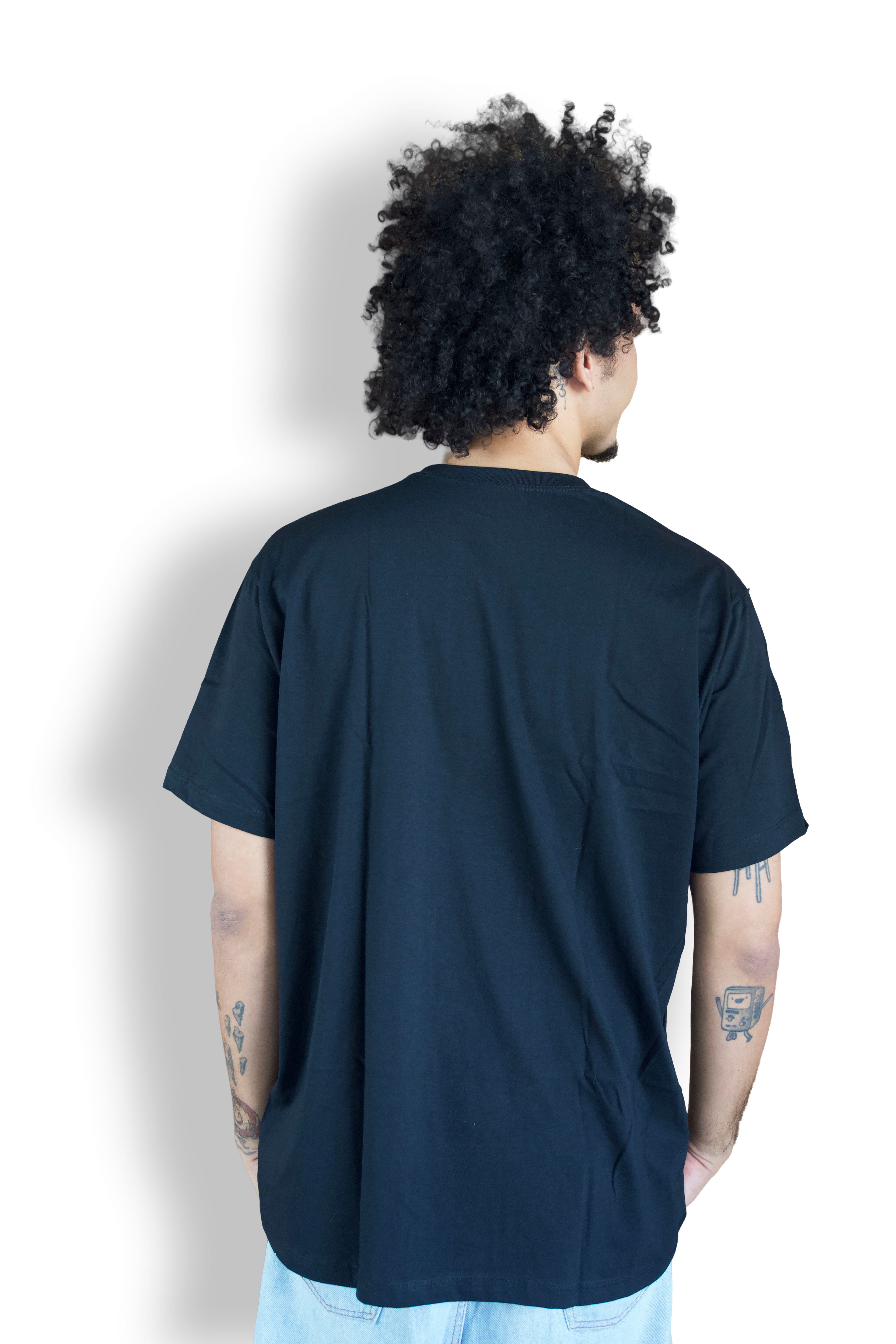 Camiseta Bigode & Drama