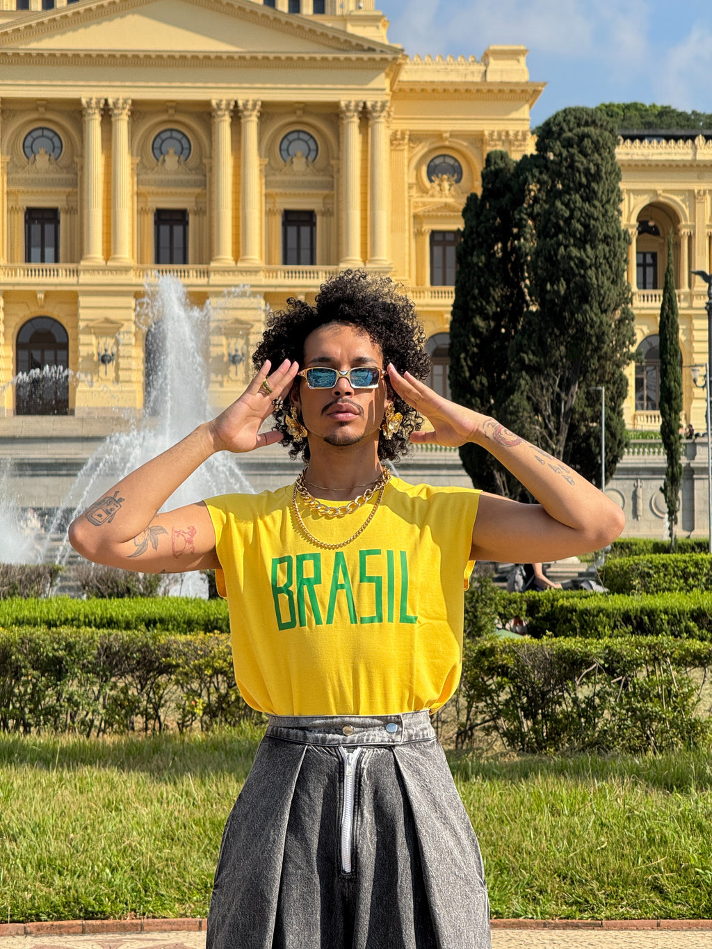 Camiseta Amarela Brasil sem Manga