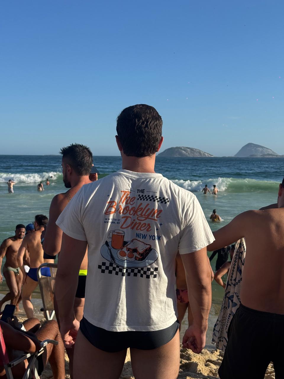 Camiseta Ovo